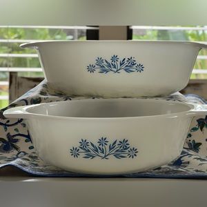 Vintage Anchor Hocking Casserole Baking Dishes Set of 2